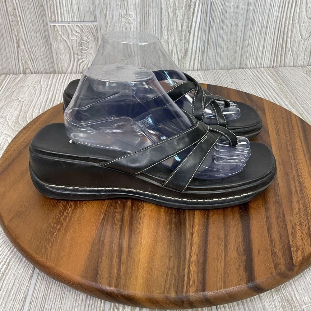 Unlisted Women's Size 11 Crosswinds Black Leather Wedge Slip on Sandals - Picture 4 of 10